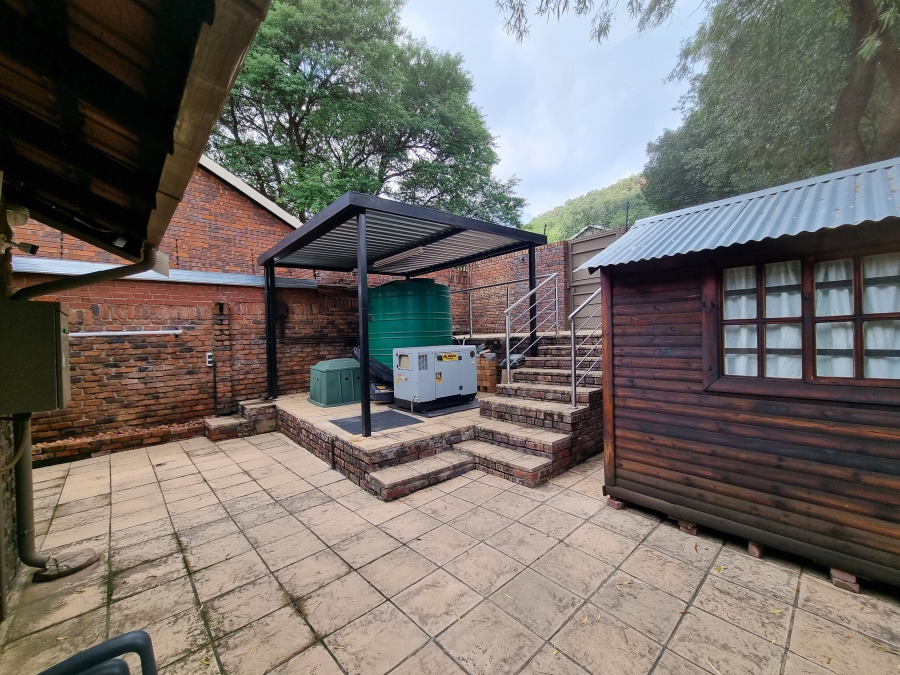 4 Bedroom Property for Sale in Safari Gardens North West